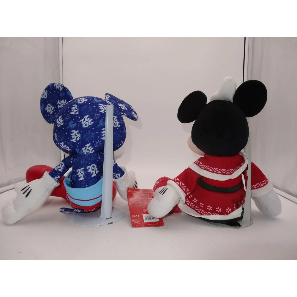 Disney Mickey and Minnie Mouse 2022 Holiday Plush Set Christmas & Red Blue White